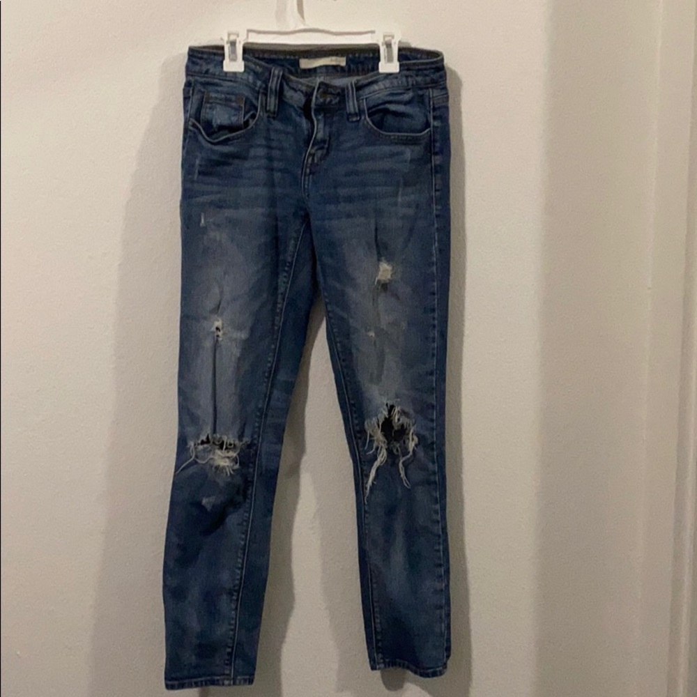 Buckle jeans